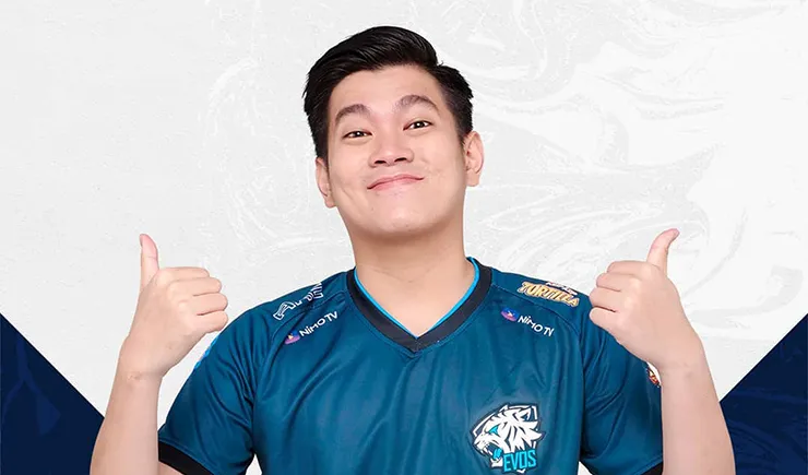 Emperor: Dari Biasa Menjadi Legenda, Perjalanan Sang Pro Player Mobile Legends